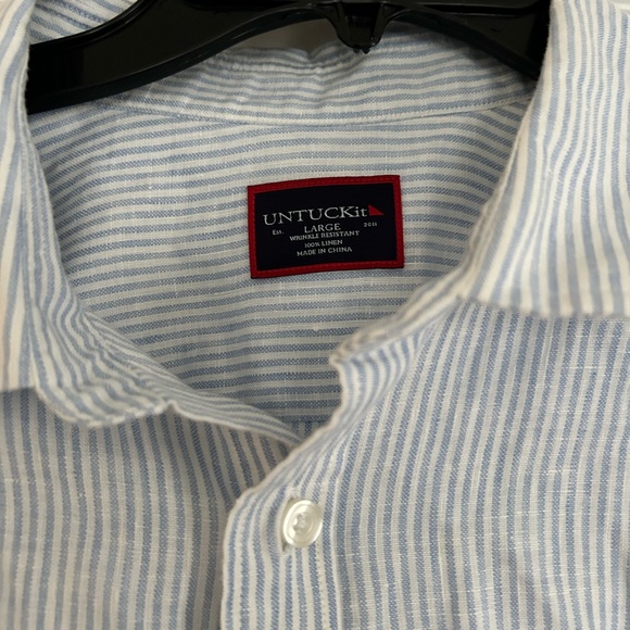 UNTUCKit Breckenridge Blue Striped Linen Wrinkle Free- Size  Large - Picture 3 of 3